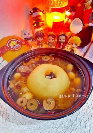 白木耳蓮子燉梨 的食譜成品照片