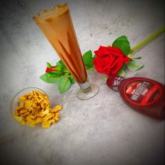 A picture of Chocolate walnut shake.