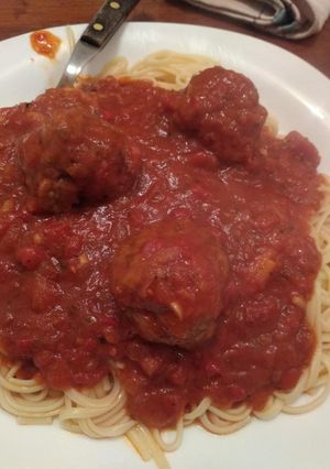 Una foto de Albóndigas para Salsa 🍝