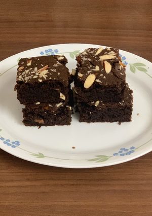 A picture of Chocolate wheat brownie.