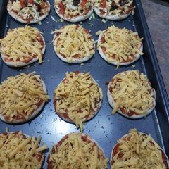 A picture of Mini pizzas.