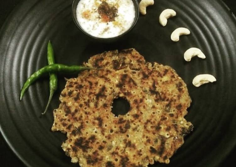 Recipe of Any-night-of-the-week Sabudana Thalipeeth