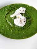Crema di recupero ai broccoli con stracciatella
