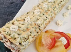 Une photo de Roulé aux courgettes, ail et fines herbes et bacon