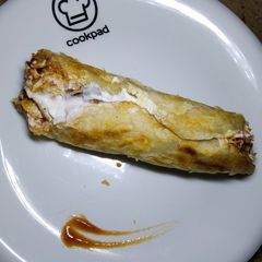 A picture of Roll Paratha.