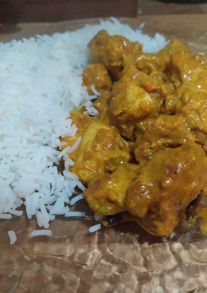 Una foto de Pollo al curry a mi manera