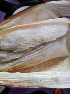 Una foto de Tamales de salsa verde 🌽