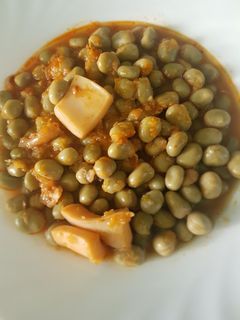 Una foto de Chocos con habas en olla rápida