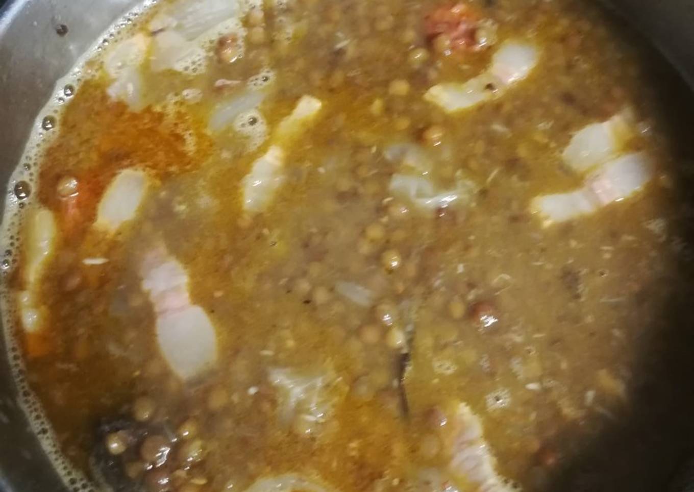 Lentejas con chorizo y morcilla