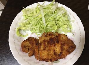 Hình của món Thịt lợn chiên xù tonkatsu.