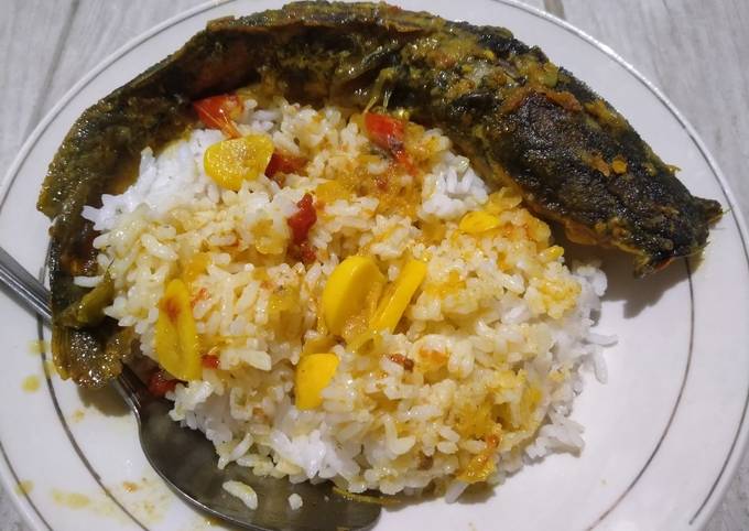 Mangut ikan bumbu iris