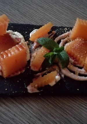 Foto di Mattoncini di gelè al mango con crema di ricottao