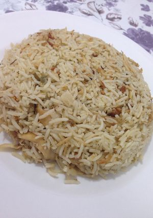 صورة لوصفة رز بالدجاج والثوم