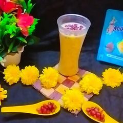 A picture of Semiya custard falooda.