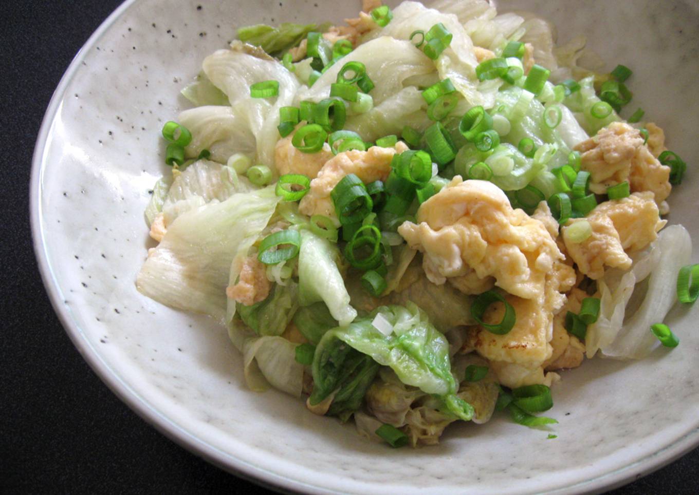 Stir-fried Iceberg Lettuce & Egg