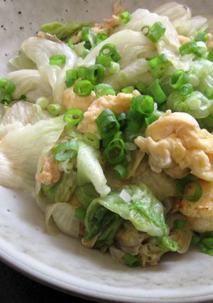 A picture of Stir-fried Iceberg Lettuce & Egg.