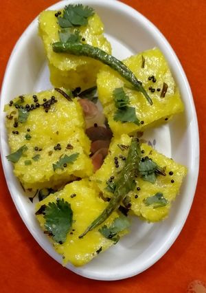 ढोकला। (dhokla recipe in Hindi) रेसिपी मुख्य फोटो