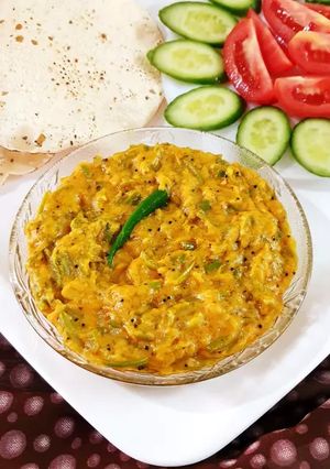 A picture of Bottle gourd Rind Sambharo.