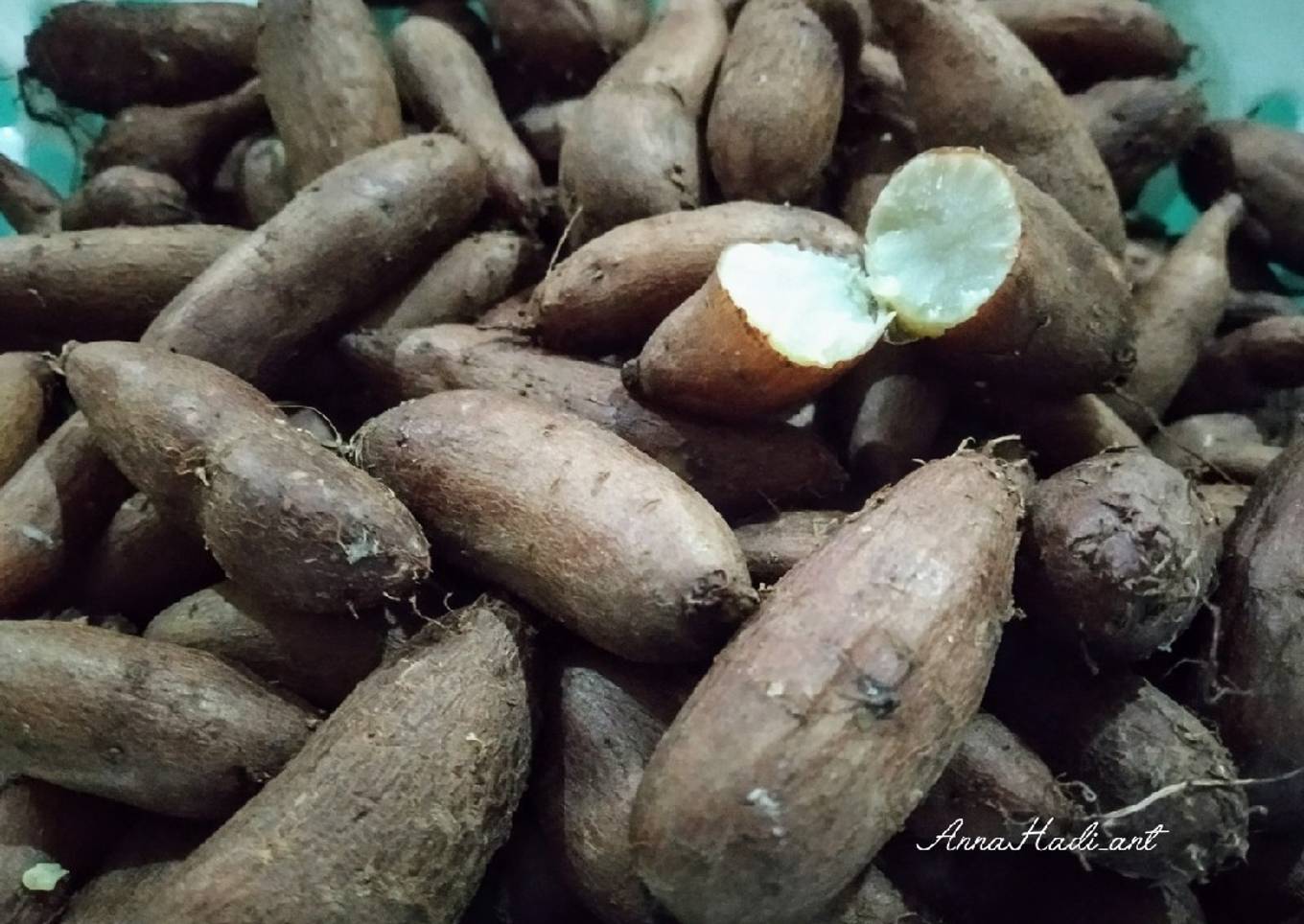 Kentang hitam Kukus