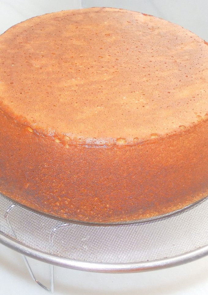 Una foto de Bizcocho muy esponjoso para hacer las monas de Pascua