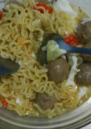 Foto resep Indomie soto seger