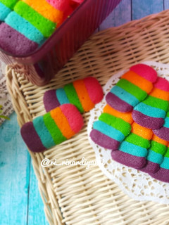 Foto resep 232. Lidah Kucing Pelangi a.k.a Rainbow Cat's Tongue