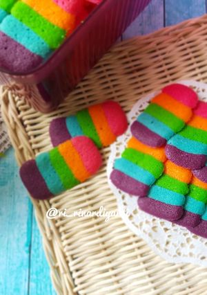 Foto resep 232. Lidah Kucing Pelangi a.k.a Rainbow Cat's Tongue