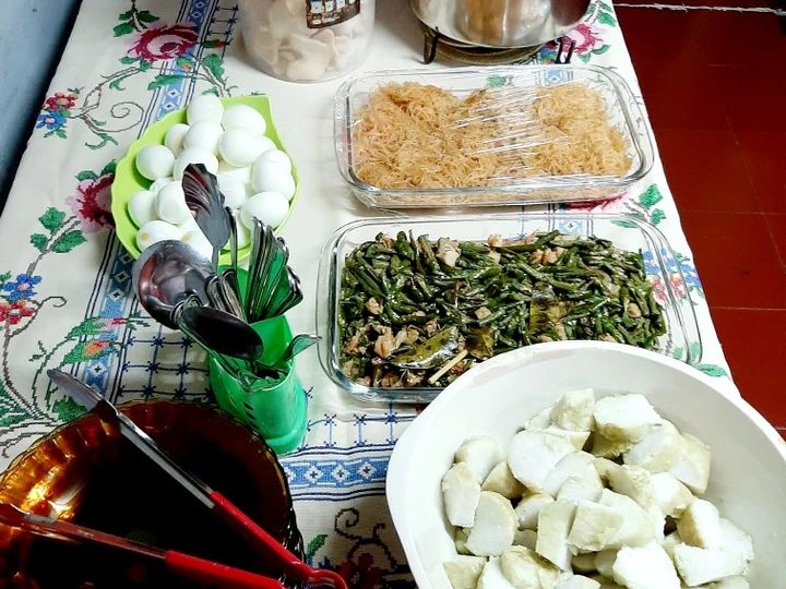 Langkah Mudah untuk Membuat Resep Lontong Sayur Tauco Medan yang Bisa Manjain Lidah Anti Ribet, Lezat