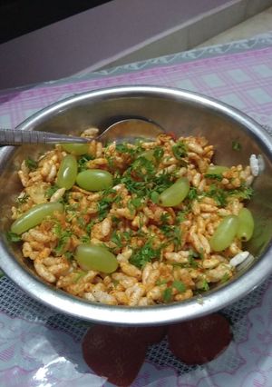 પાપડ ચાટ (Papad chat recipe in Gujarati) રેસીપી મુખ્ય ફોટો