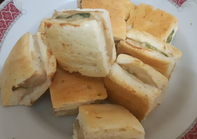 Bagaimana Menyiapkan Roti Panggang Ayam Sehat Anti Gagal