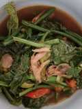 Tumis daun labu