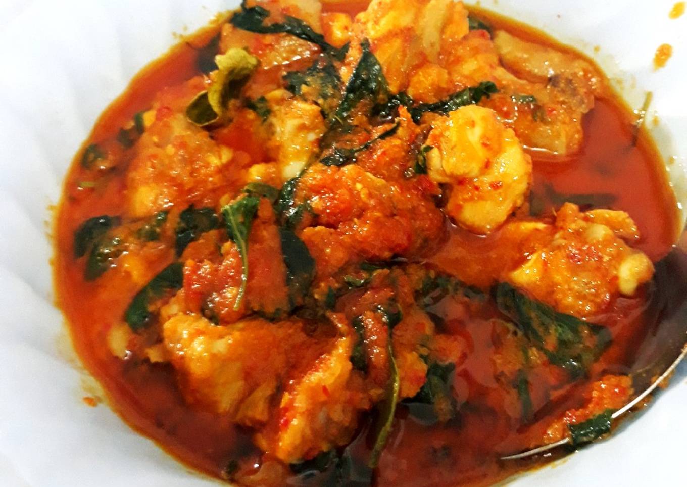 Ayam Rica-Rica Daun Kemangi
