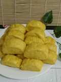 Roti mantau labu kuning