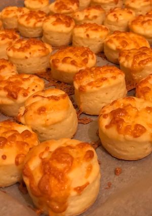 Tejfölös pogácsa 🧀 recept fotója