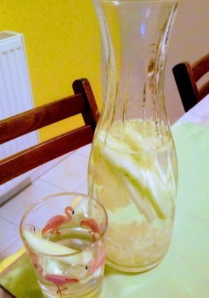 Uborkás, gyömbéres, citromos hűsítő recept fotója
