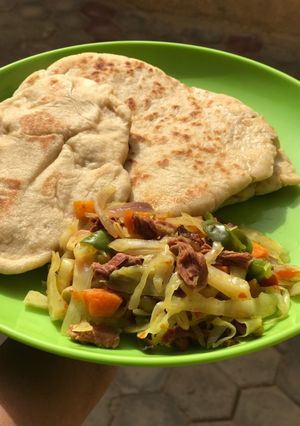 A picture of Chapati bread.