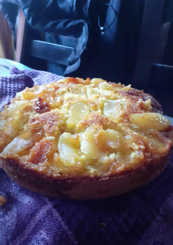 Una foto de Tarta de manzana invertida