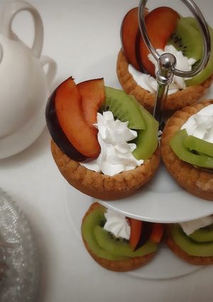 Une photo de Tartelettes aux fruits frais ☕