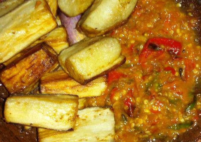 Cara Buat Sambel Terasi + Terong Ungu Goreng Praktis