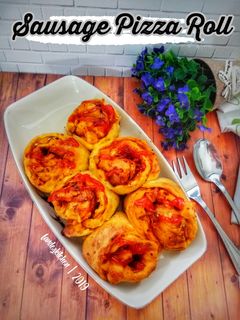 Foto resep Sausage Pizza Roll
