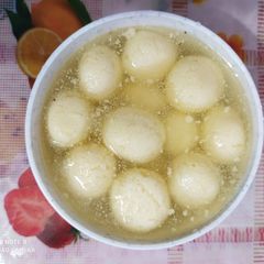A picture of Rosogule.
