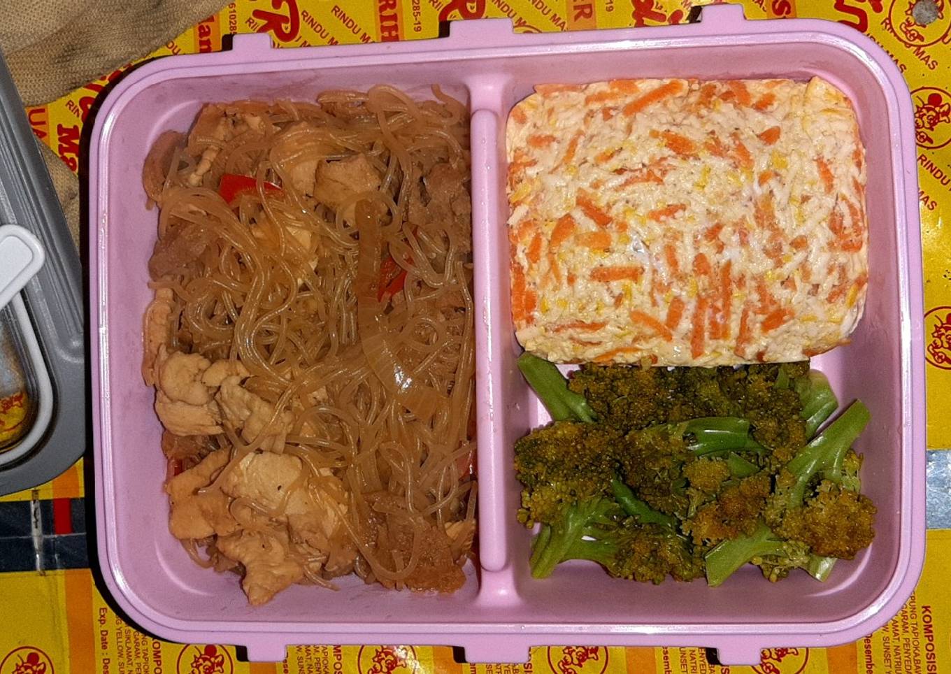 3. Bihun Goreng Proteina (275 kkal)