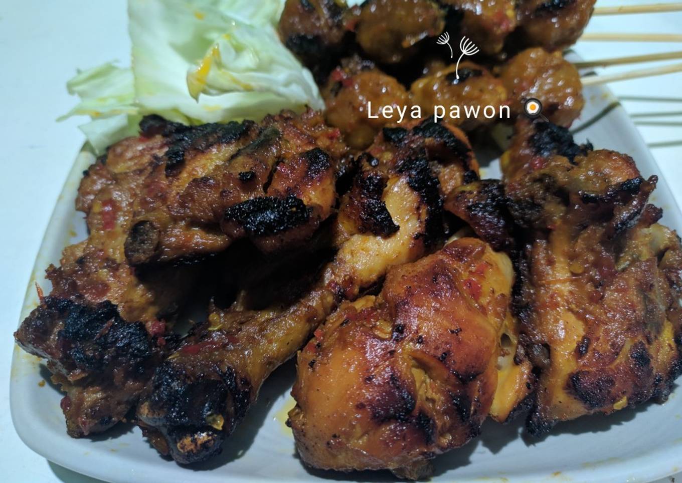 Ayam dan bakso bakar bumbu taliwang