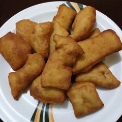 A picture of Mandazi.