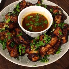 A picture of Sweet Chili Chicken Wings.