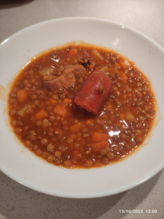 Una foto de Lentejas con chorizo y panceta