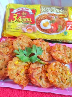 Foto resep Spesial Bakwan Mi