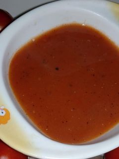 टोमैटो सूप (Tomato Soup recipe in Hindi) रेसिपी मुख्य फोटो