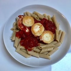 Baked Chicken and Goats Cheese served with whole grain pasta A picture of Baked Chicken and Goats Cheese served with whole grain pasta.