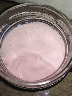 Una foto de Mousse de fresa (Con o sin lactosa)
